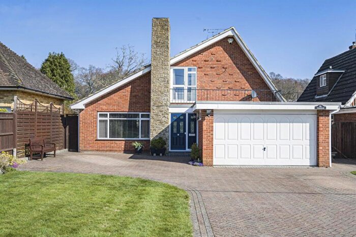 4 Bedroom House For Sale In Seymour Plain, Marlow, SL7