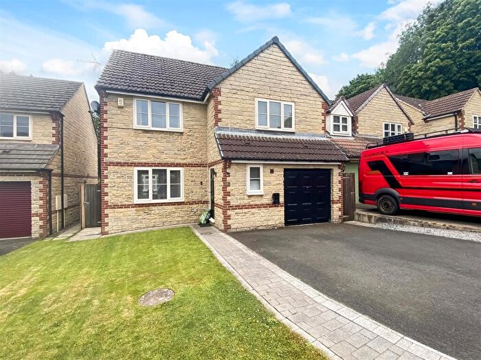 4 Bedroom Detached House For Sale In Foxglove Close, Newton Aycliffe, DL5