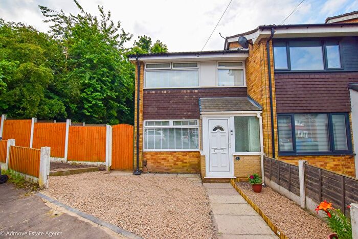 3 Bedroom End Of Terrace House For Sale In Virginia Close, Manchester, M23