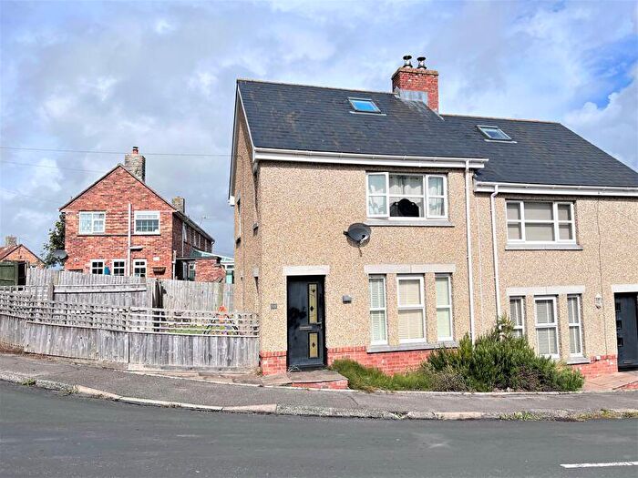 3 Bedroom Semi Detached House For Sale In Days Road, Swanage, BH19