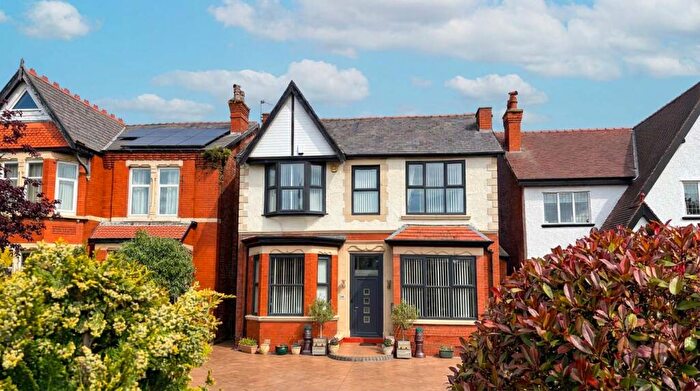 5 Bedroom Detached House For Sale In Norwood Avenue, Southport, PR9
