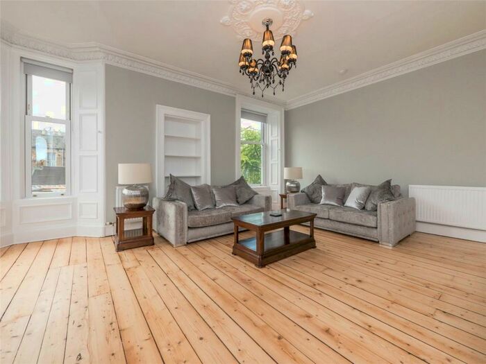 2 Bedroom Flat To Rent In Hawthornvale, Edinburgh, EH6