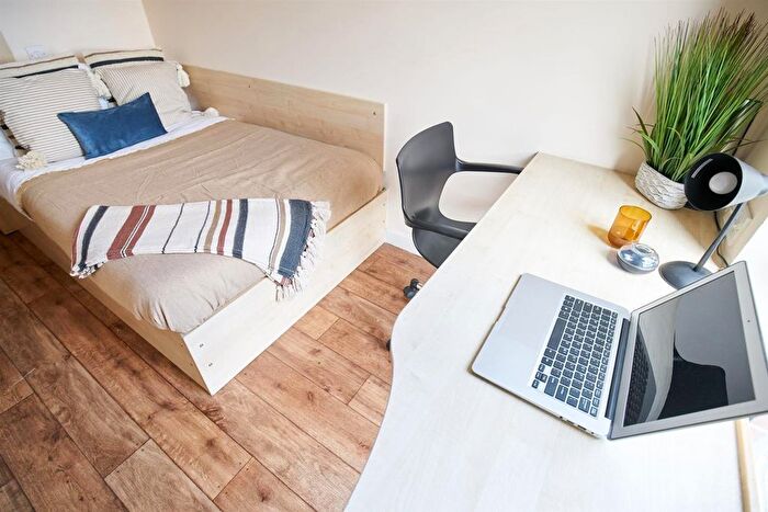 1 Bedroom Flat To Rent In Rockingham Street, Sheffield, S1