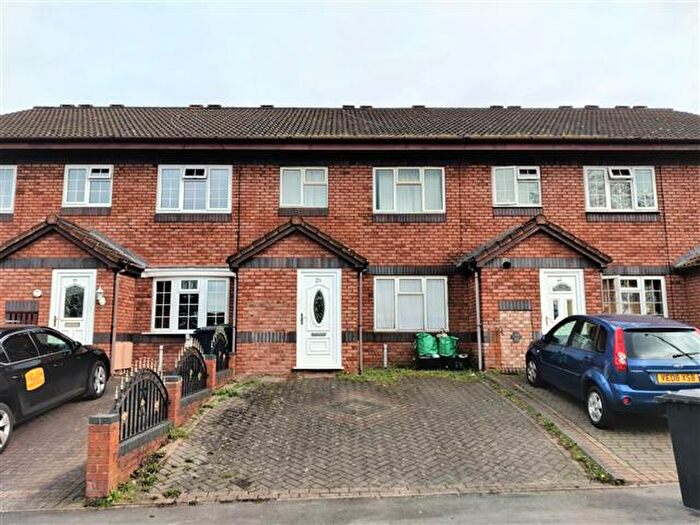 3 Bedroom House To Rent In Cross Walks Road, Stourbridge, DY9