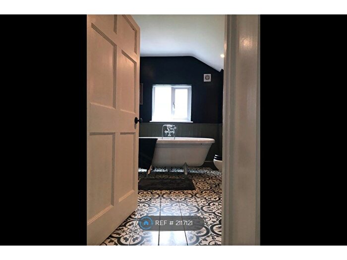 4 Bedroom Detached House To Rent In Aylesbury Road, Bierton, Aylesbury, HP22