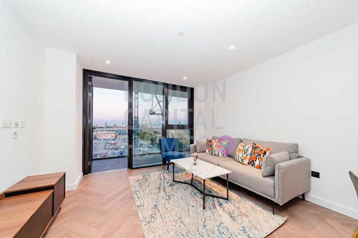 2 Bedroom Apartment To Rent In Merino Gardens, London, E1W