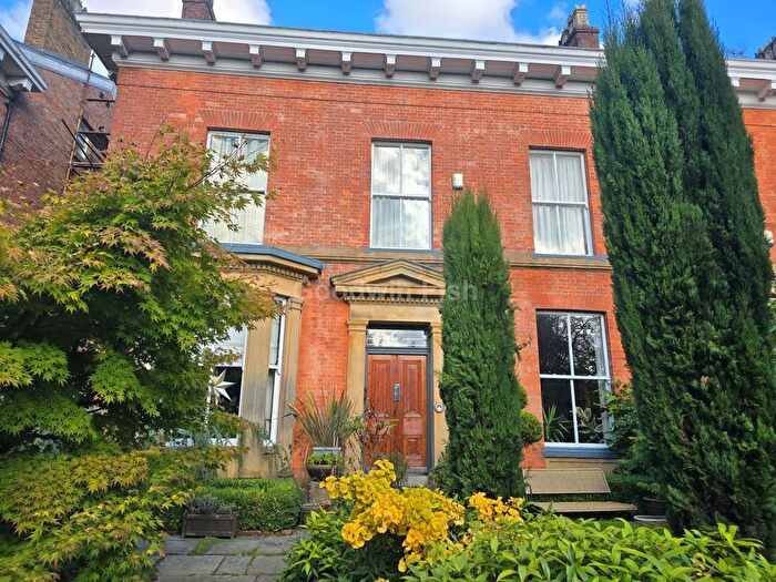 5 Bedroom Property To Rent In Smedley Lane, Manchester, M8