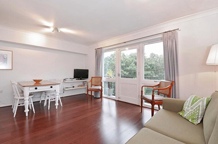 1 Bedroom Flat To Rent In Ramsey Walk, Islington, London, N1