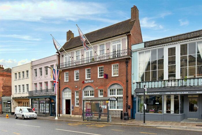 1 Bedroom Flat To Rent In Parish View, A High Street, Windsor, Berkshire, SL4