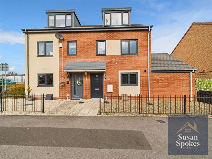 3 Bedroom Property For Sale In Lyons Way, South Shields, NE33