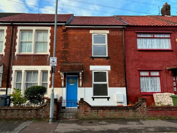 3 Bedroom Terraced House To Rent In Stafford Road, Southtown, NR31