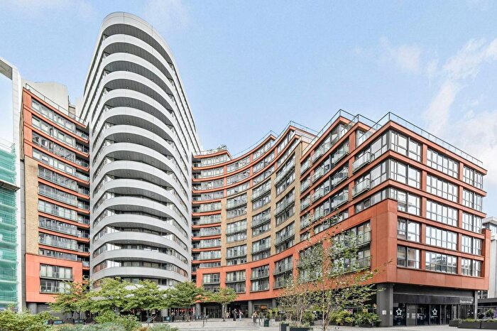 2 Bedroom Flat For Sale In Balmoral Apartments, Paddington, London, W2