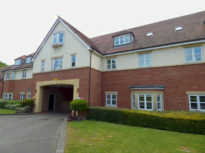 2 Bedroom Flat To Rent In Tudor Court, Draycott, DE72