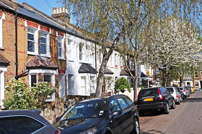3 Bedroom Terraced House For Sale In Pyrmont Road, Chiswick, W4