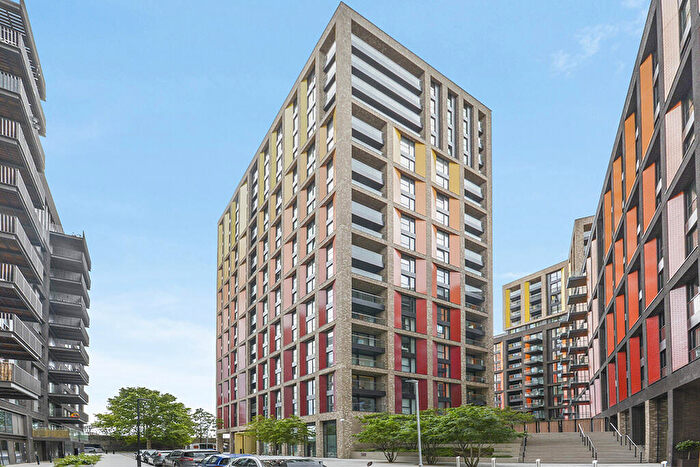 1 Bedroom Apartment For Sale In Ponton Road, Nine Elms, SW11