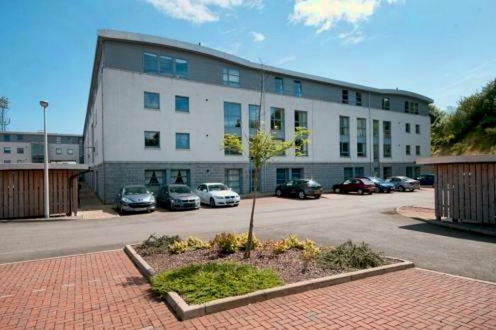 2 Bedroom Flat To Rent In Merkland Lane, Pittodrie, Aberdeen, AB24