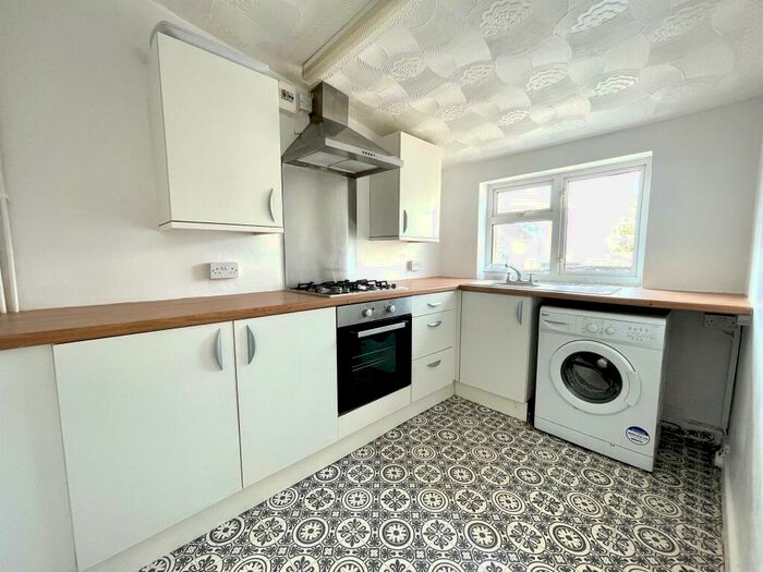 2 Bedroom Terraced House To Rent In Powell Street, Bedlinog, Treharris, CF46