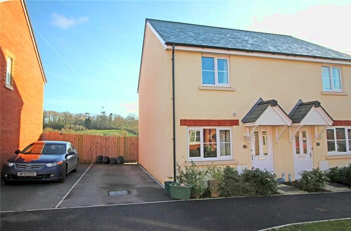 2 Bedroom Semi-Detached House To Rent In Old Market Place, Holsworthy, EX22