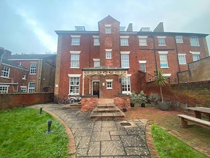 1 Bedroom Flat To Rent In Warwick Street, Rugby, CV21
