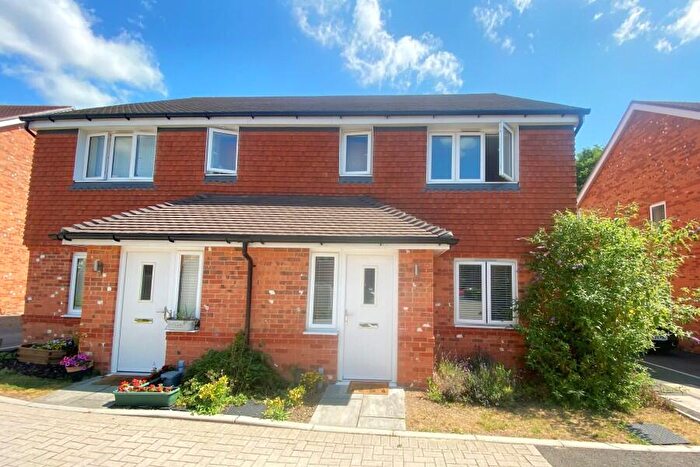 3 Bedroom Semi-Detached House To Rent In West End, Woking, GU24