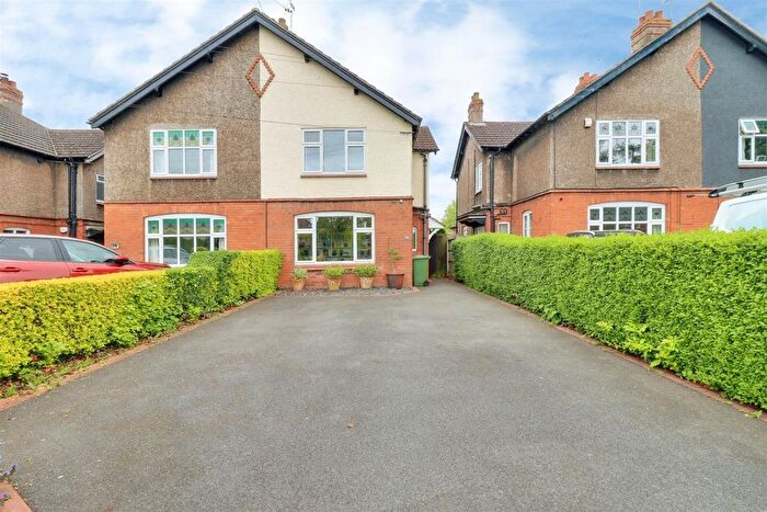 3 Bedroom Semi Detached House For Sale In Weston Lane, Shavington, Crewe, CW2