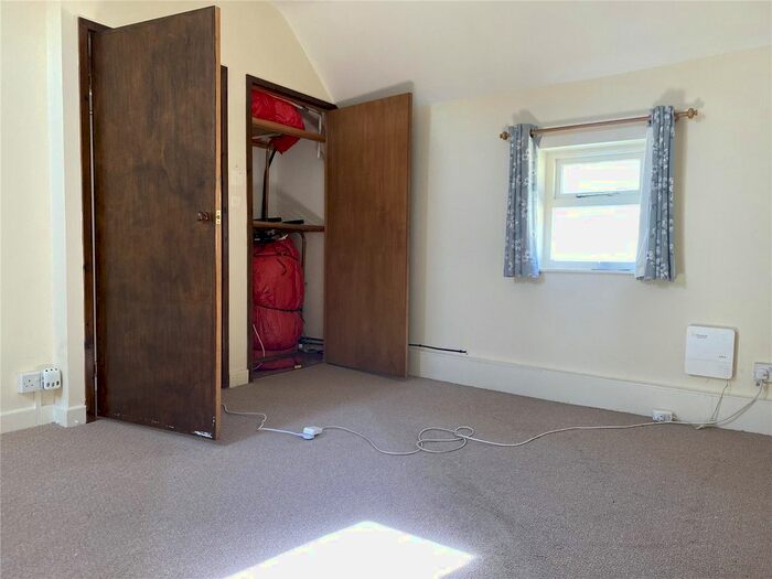 2 Bedroom Cottage To Rent In Llanerfyl, Welshpool, Powys, SY21