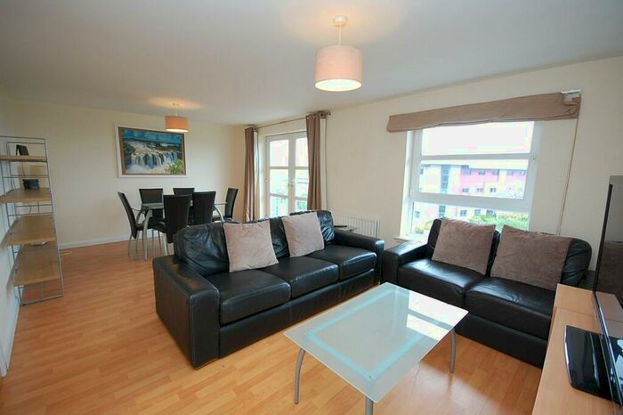 4 Bedroom Flat To Rent In Links Road, Bannermill, City Centre, Aberdeen, AB24