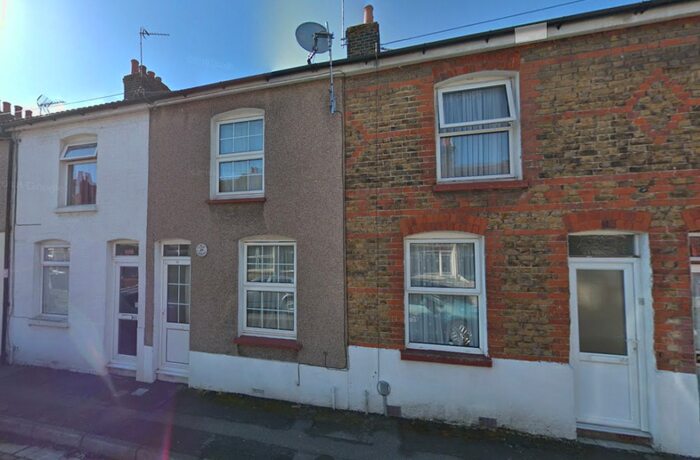 2 Bedroom Terraced House To Rent In Alexandra Road, Gravesend, DA12