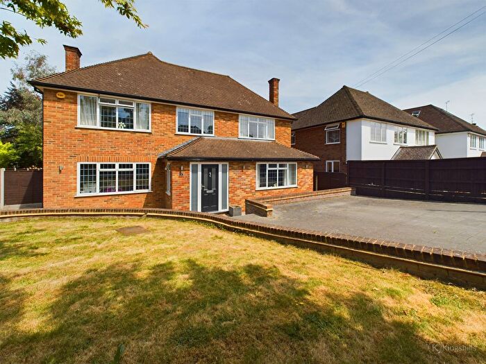 5 Bedroom Detached House To Rent In Moreland Drive, Gerrards Cross, Buckinghamshire, SL9