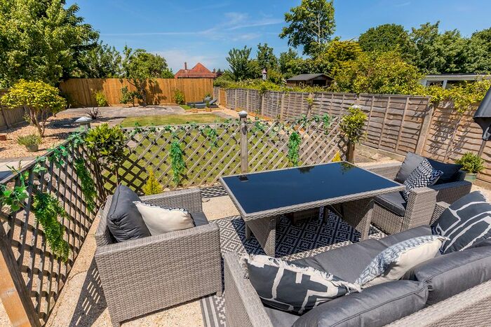 2 Bedroom Detached Bungalow To Rent In Sherwood Avenue, Parkstone, Poole, BH14