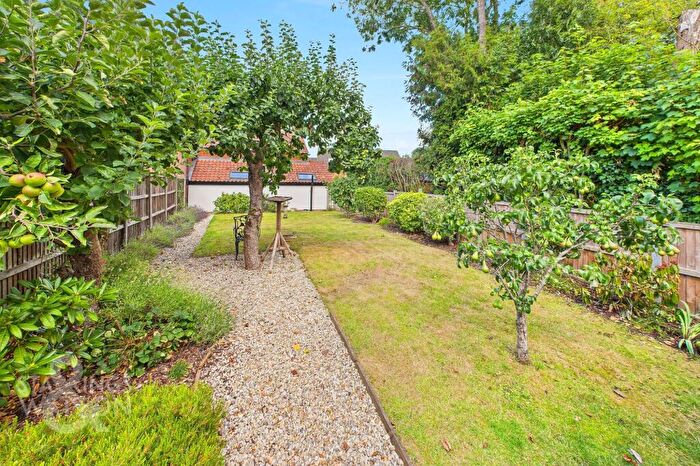 2 Bedroom Cottage For Sale In School Lane, Little Melton, Norwich, NR9