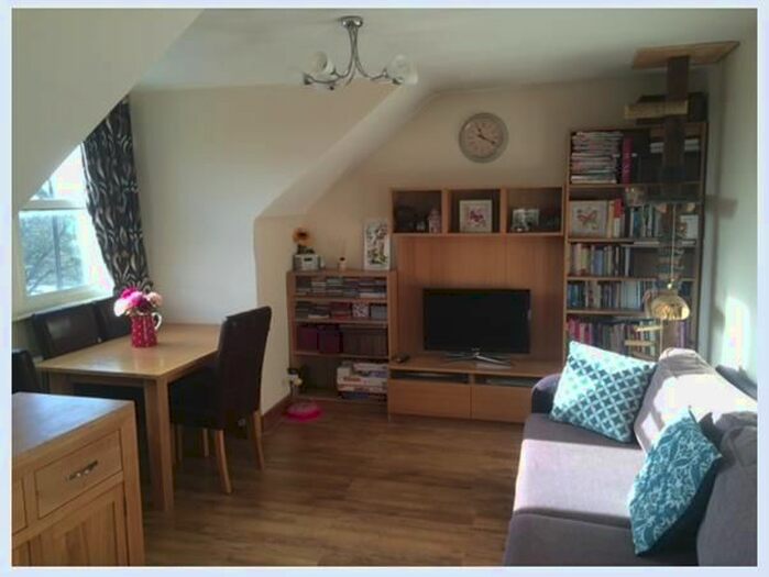 1 Bedroom Flat To Rent In Lansdowne Road, London N17