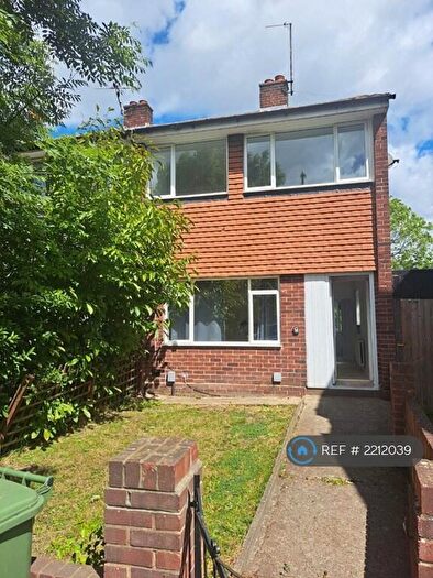 3 Bedroom End Of Terrace House To Rent In Lower Road, Belvedere, DA17