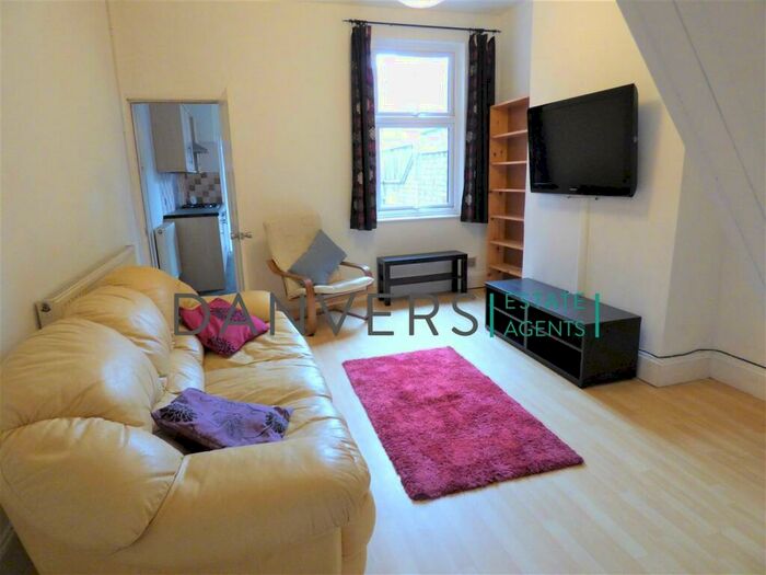 4 Bedroom Terraced House To Rent In Clarendon Street, Leicester, LE2