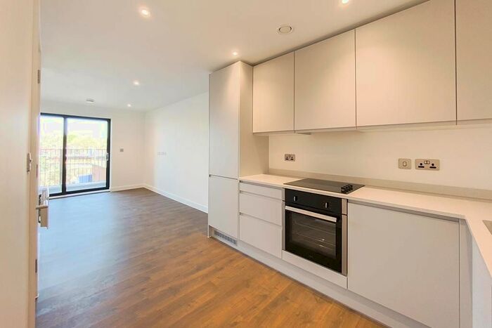 1 Bedroom Flat To Rent In Worrall Street, Manchester, M5