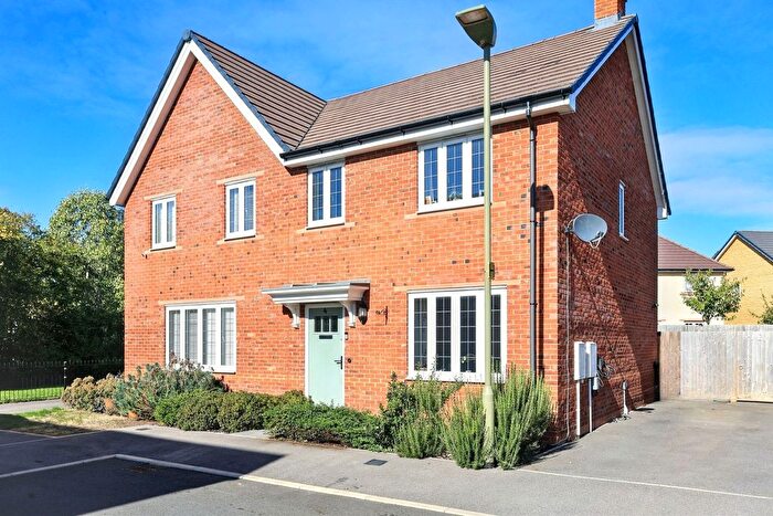 3 Bedroom Semi-detached House For Sale In Lock Court, Brize Norton, OX18