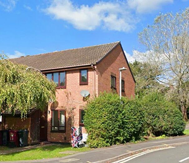 1 Bedroom Maisonette To Rent In Rossington Place, Reading, RG2
