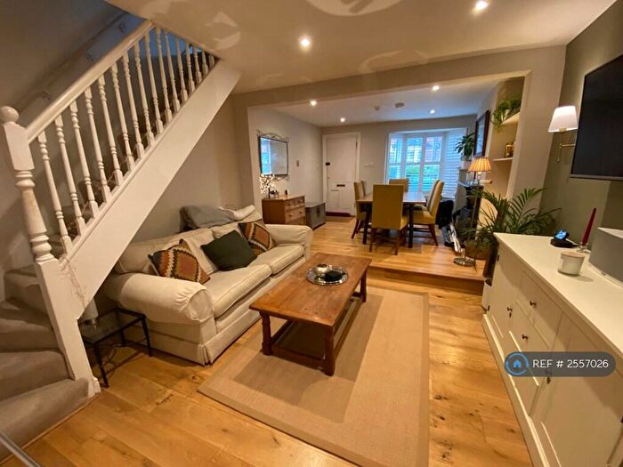 2 Bedroom Terraced House To Rent In Park Road, Henley-On-Thames, RG9