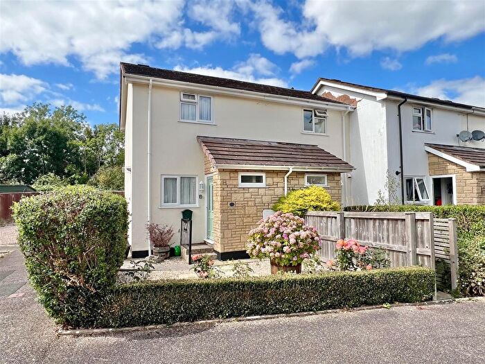 2 Bedroom End Of Terrace House For Sale In Willhayes Park, Axminster, EX13