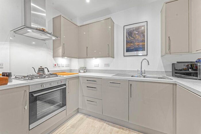 1 Bedroom Apartment For Sale In Charles Street, Luton, LU2