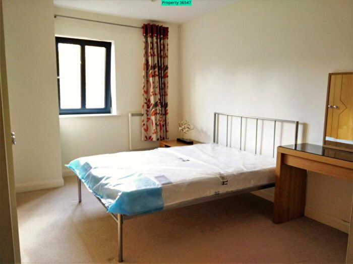 2 Bedroom Apartment To Rent In Newhall Court, George Street, Birmingham, B3