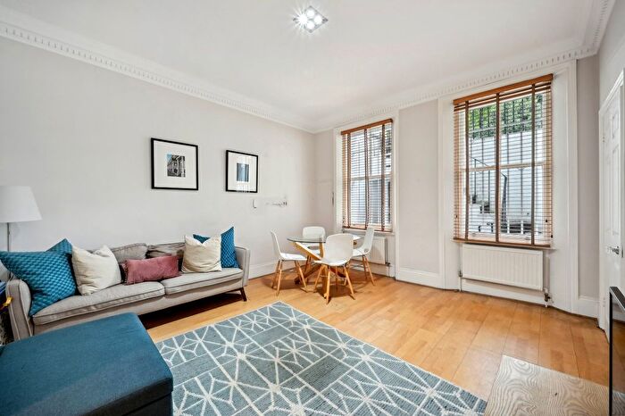 1 Bedroom Flat To Rent In Courtfield Gardens, South Kensington, SW5