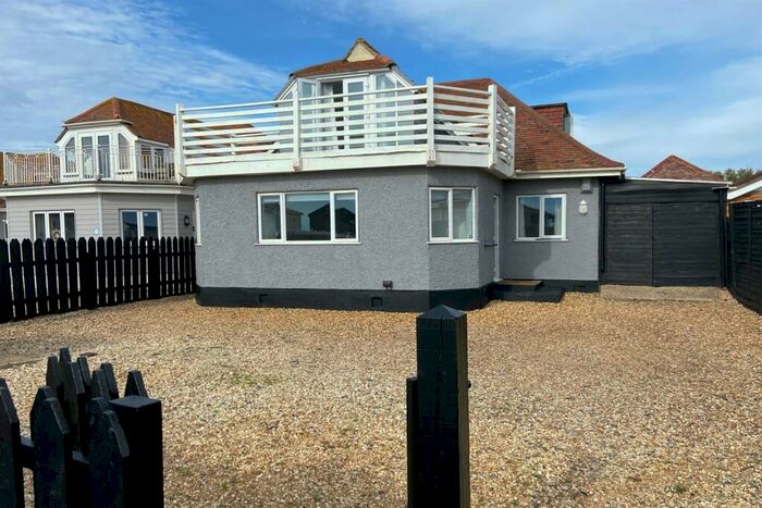 5 Bedroom Detached House To Rent In Medmerry, Selsey, Chichester, PO20