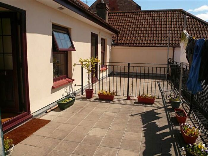 1 Bedroom Flat To Rent In Pembroke Road, Shirehampton, BS11