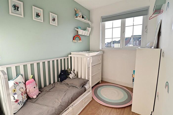 3 Bedroom Terraced House For Sale In Deerleap Way, Braintree, CM7
