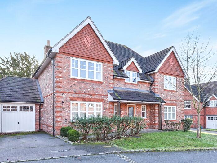 5 Bedroom Detached House To Rent In Stansfield Close, Reading, RG2