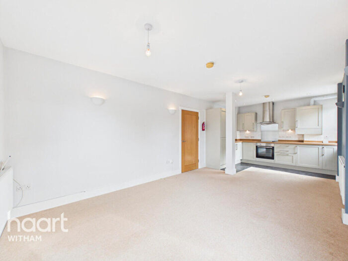 1 Bedroom Apartment For Sale In Newland Street, Witham, CM8