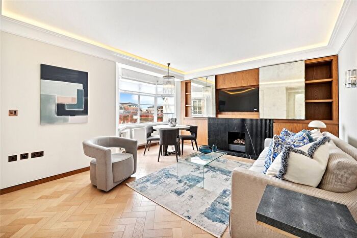 2 Bedroom Flat To Rent In South Audley Street, London, W1K