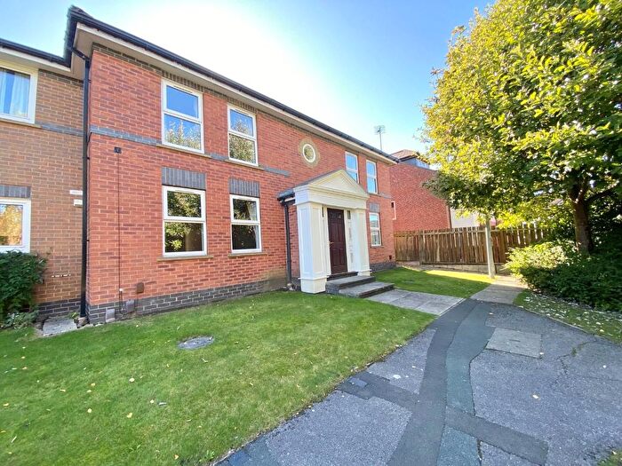 2 Bedroom Flat To Rent In Nicholas Gardens, York, YO10