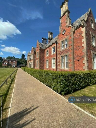 2 Bedroom Flat To Rent In Blencowe Close, Backford, Chester, CH1